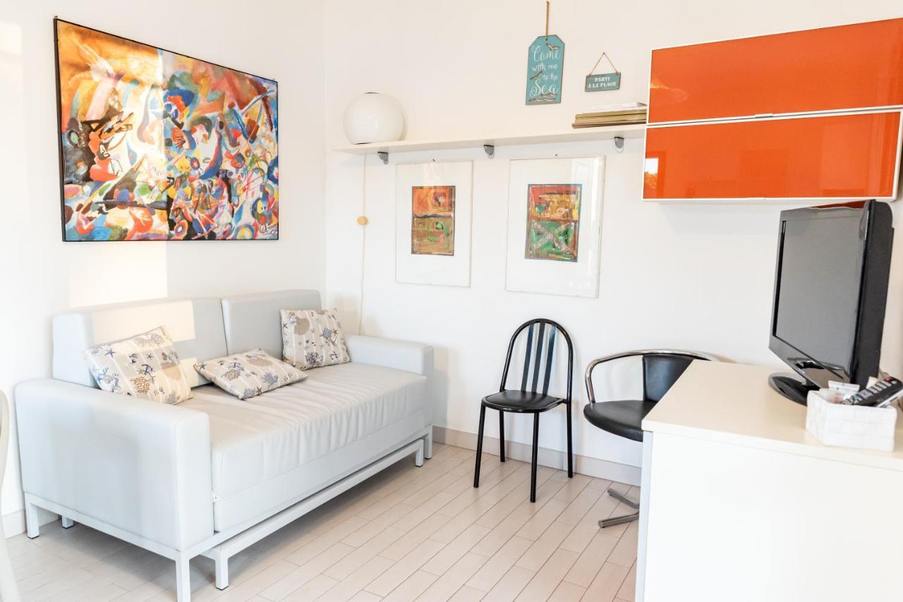 Rta La Pergola Apart otel Marina di Massa Dış mekan fotoğraf
