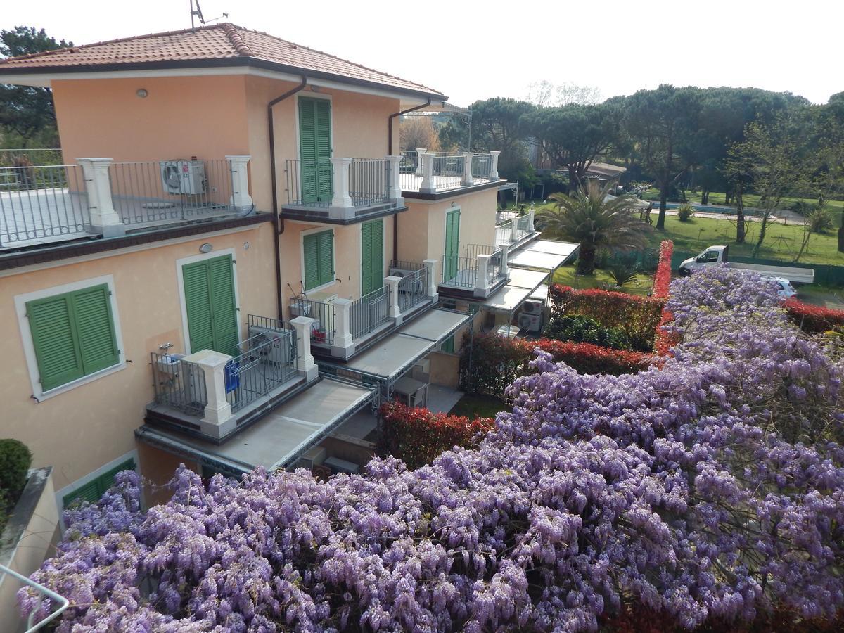 Rta La Pergola Apart otel Marina di Massa Dış mekan fotoğraf
