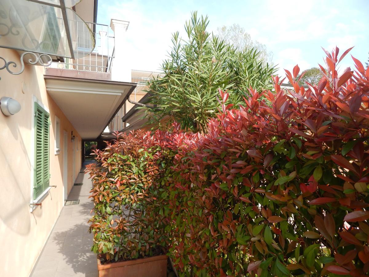 Rta La Pergola Apart otel Marina di Massa Dış mekan fotoğraf